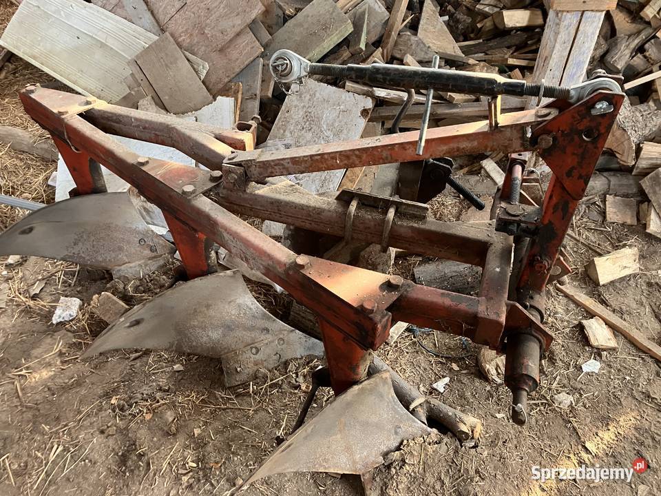 Pług brony kultywator c330 nieuszkodzony Maszyny rolnicze sprzedam