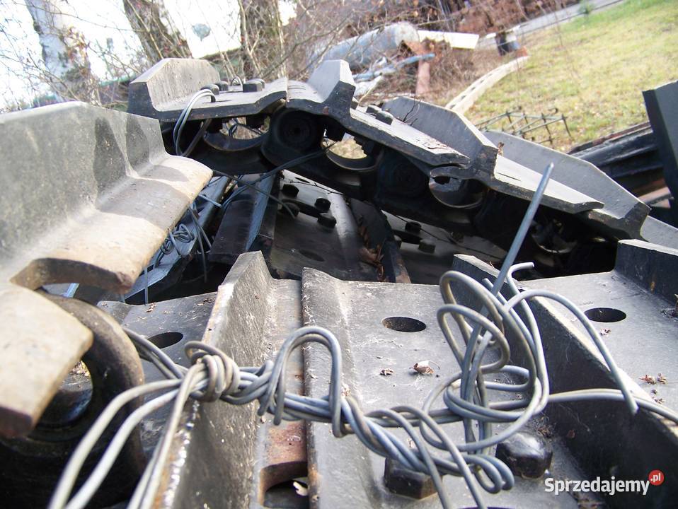 Gąsienica spycharki błotniak do T130T170 B170 0h Kozery sprzedam