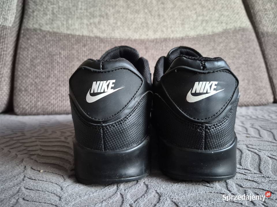 Czarne sneakersy damskie 39 adidasy Nienowice