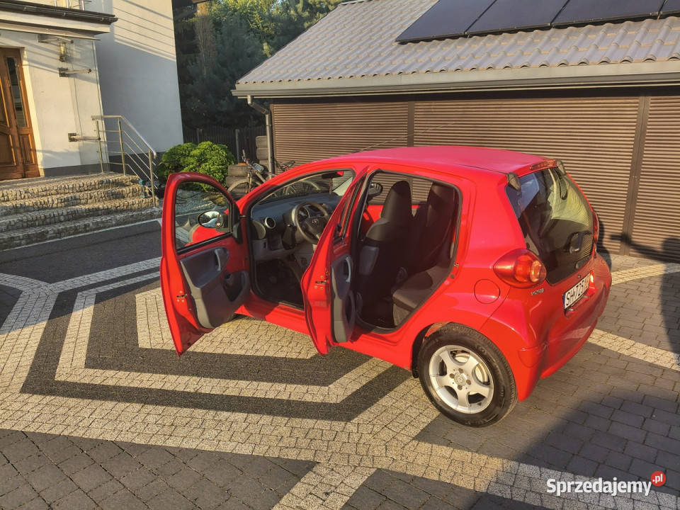 Toyota Aygo 10I 68 klima I 20052014 benzyna Aygo Samochody osobowe śląskie