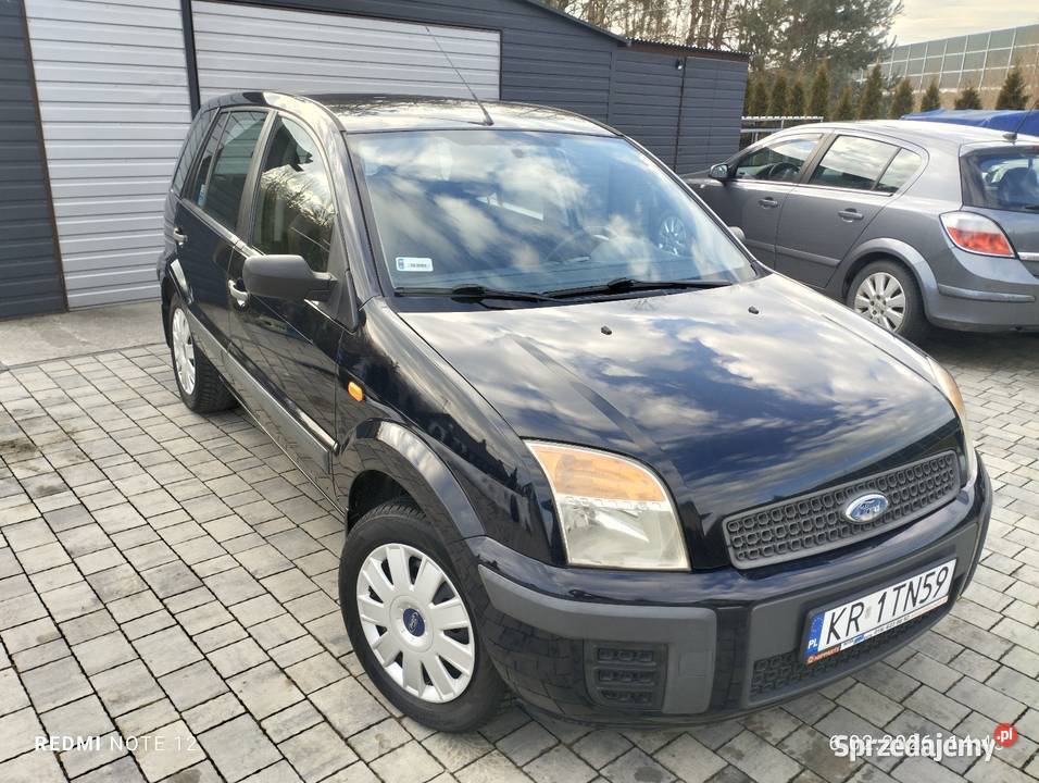 ŁADNY FORD FUSION 14beznyna niezawodny do jazdy Ropczyce sprzedam