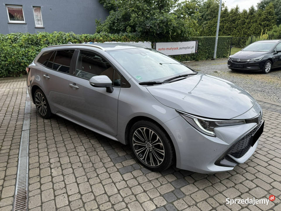Toyota Corolla 20 Hybrid Team D E21 2019 światła do jazdy dziennej Orzech sprzedam