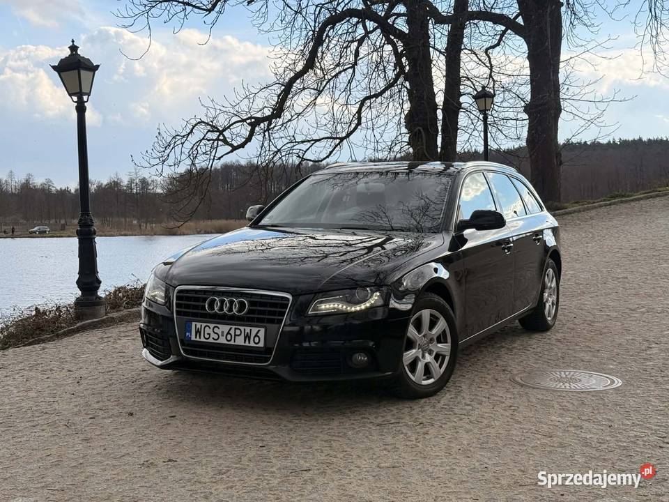 Audi A4 B8 Avant 20 TDI czarny A4 Gostynin