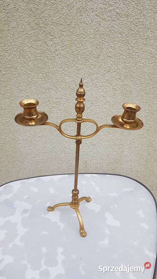 Mosiężny świecznik