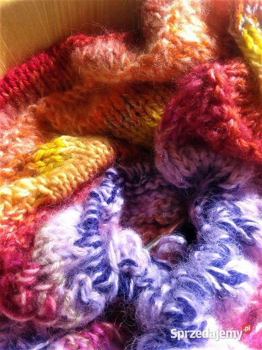 Duża chusta robiona na drutach Astry kolorowy