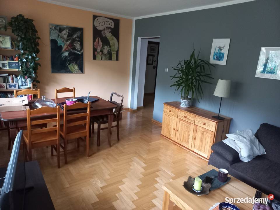 3 pokojowe mieszkanie Kraków Telimeny 2 balkony