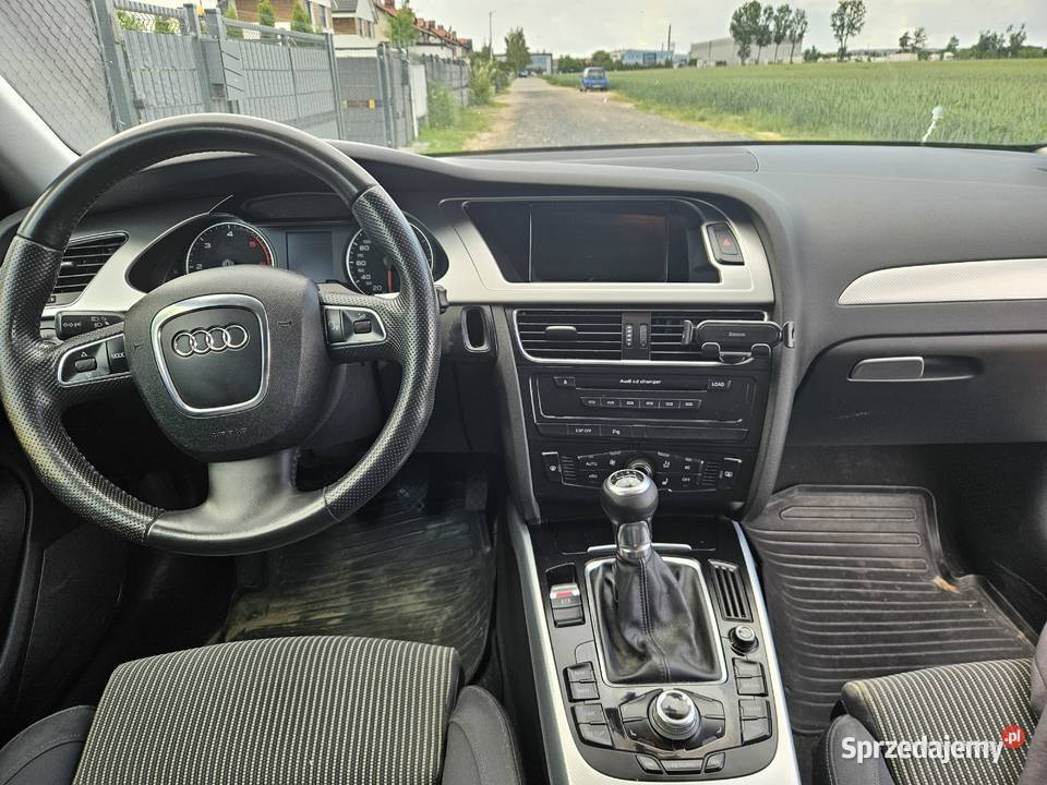 Audi A4 B8 Avant 20 TDI 143 światła do jazdy dziennej Komorniki sprzedam