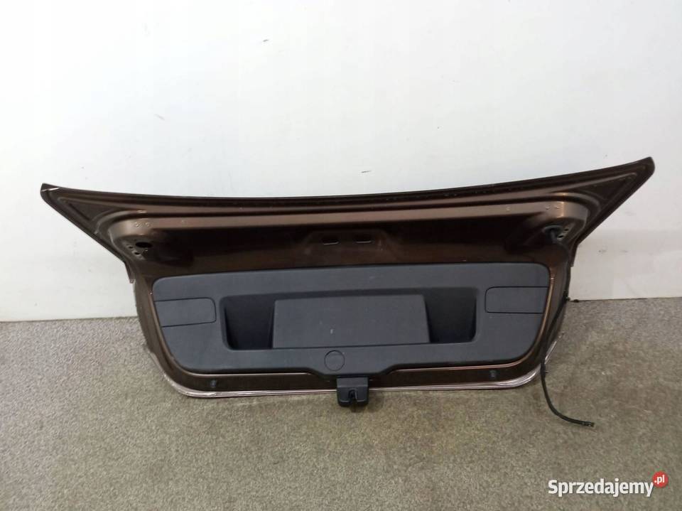 KLAPA TYŁ SEDAN LH8Z VW Volkswagen Jetta VI 2010 Rok produkcji 2012 sprzedam