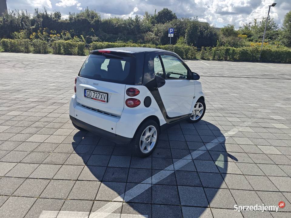 Smart ForTwo 451 2008 10 benzyna