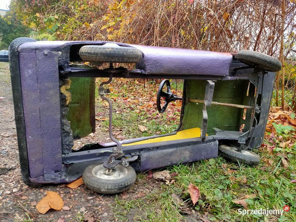 Moskwicz azak autko na pedały do renowacji Pozostałe Bielsko-Biała