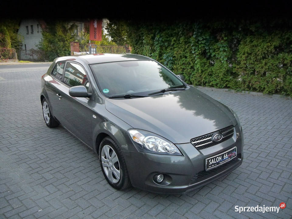 Kia Pro Ceed 14b zwykły silnik Stan b światła przeciwmgielne śląskie Częstochowa