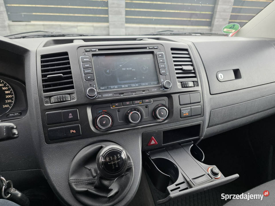 Volkswagen Multivan najlepszy silnik CAAB 20TDI tempomat Czarnków