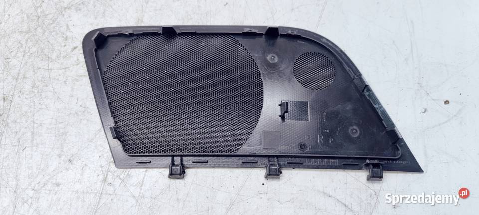 MASKOWNICA GŁOŚNIKA PRAWA AUDI A3 8V 8V3035436 osobowe Przystajń