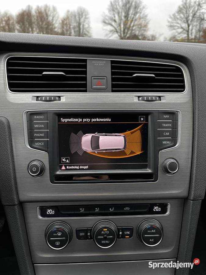 Volkswagen Golf 16 TDI BlueMotion Comfortline lakier metallic Michałowice