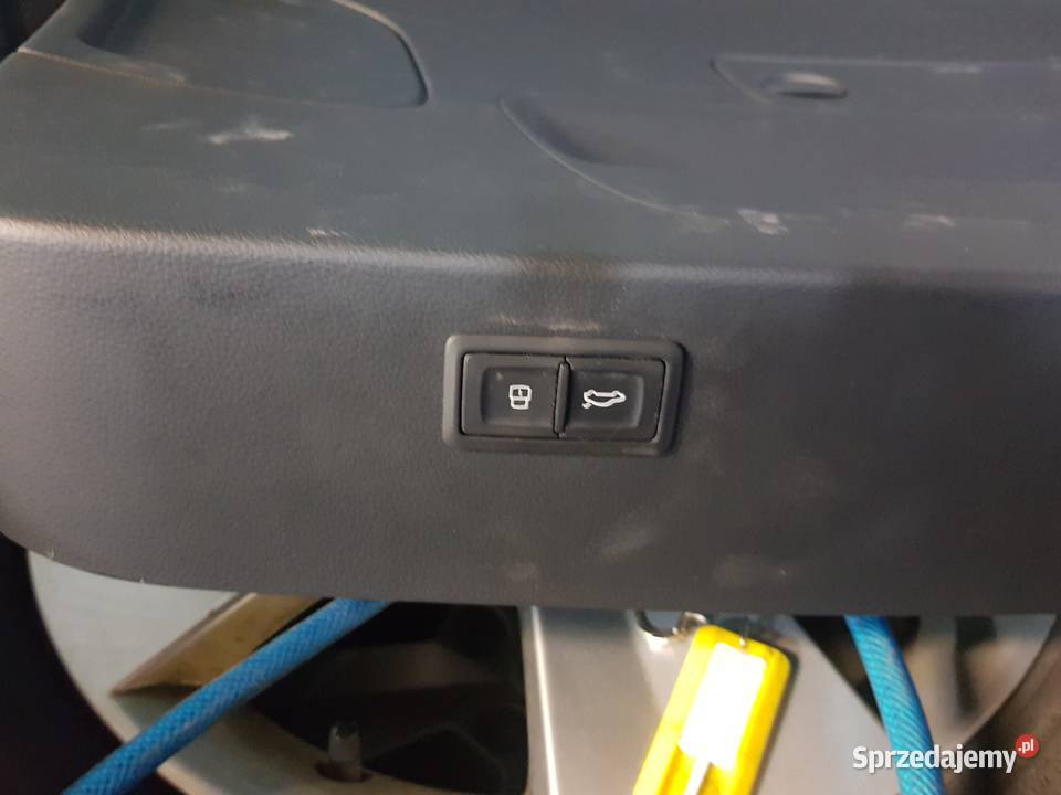 Audi a6 c7 kombi tapicerka tylnej klapy Zgorzelec