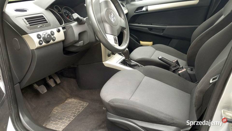 Opel Astra H kombi 17cdti 2008 do codziennego Pabianice
