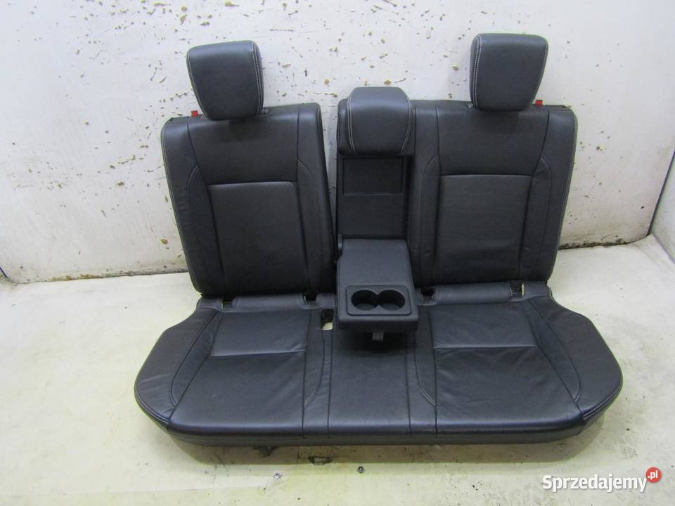 TYLNA KANAPA SUZUKI SX4 SCROSS Fotele i kanapy