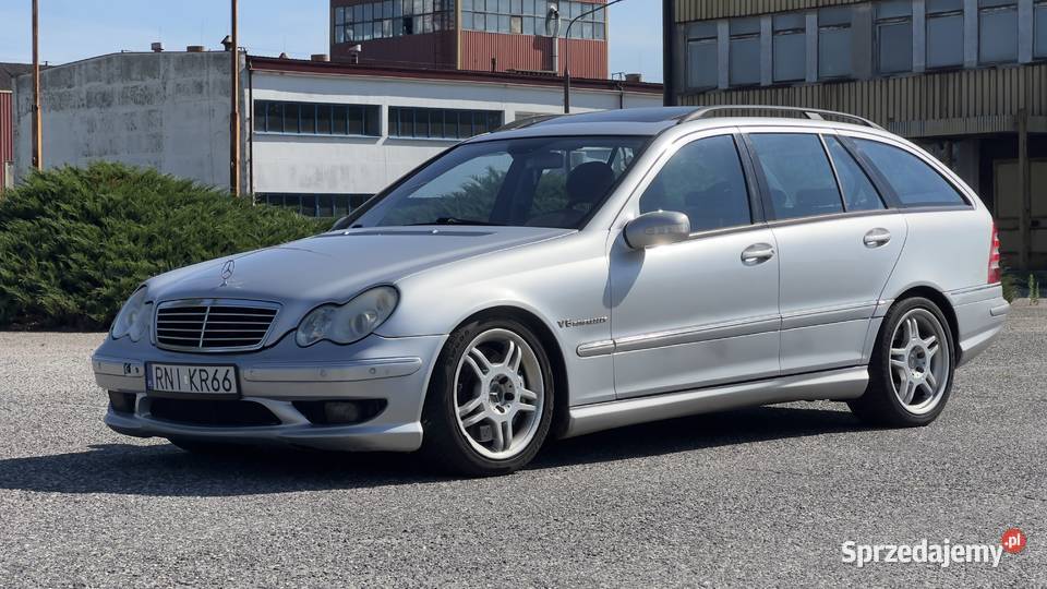 Mercedes C32 AMG 2001r LPG nieuszkodzony mazowieckie