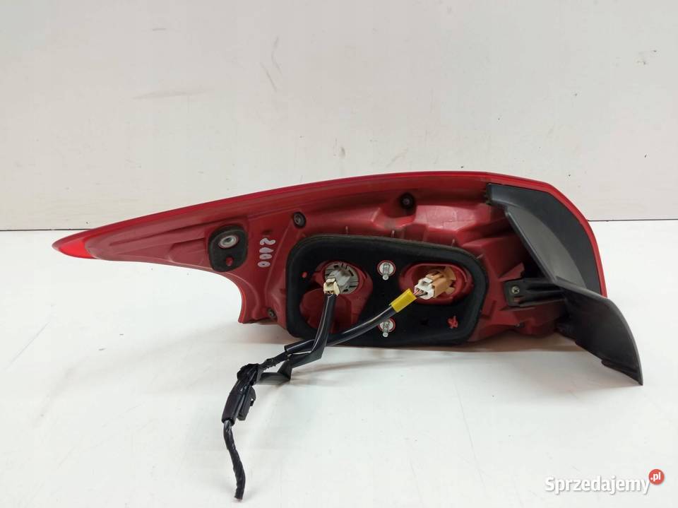 LAMPA TYŁ PRAWA EUROPA 22087977 Mitsubishi świętokrzyskie