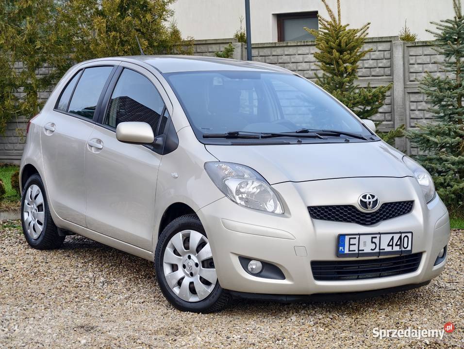 Toyota Yaris II 13 BOGATE WYPOSAŻENIE Świetny Kamieńsk