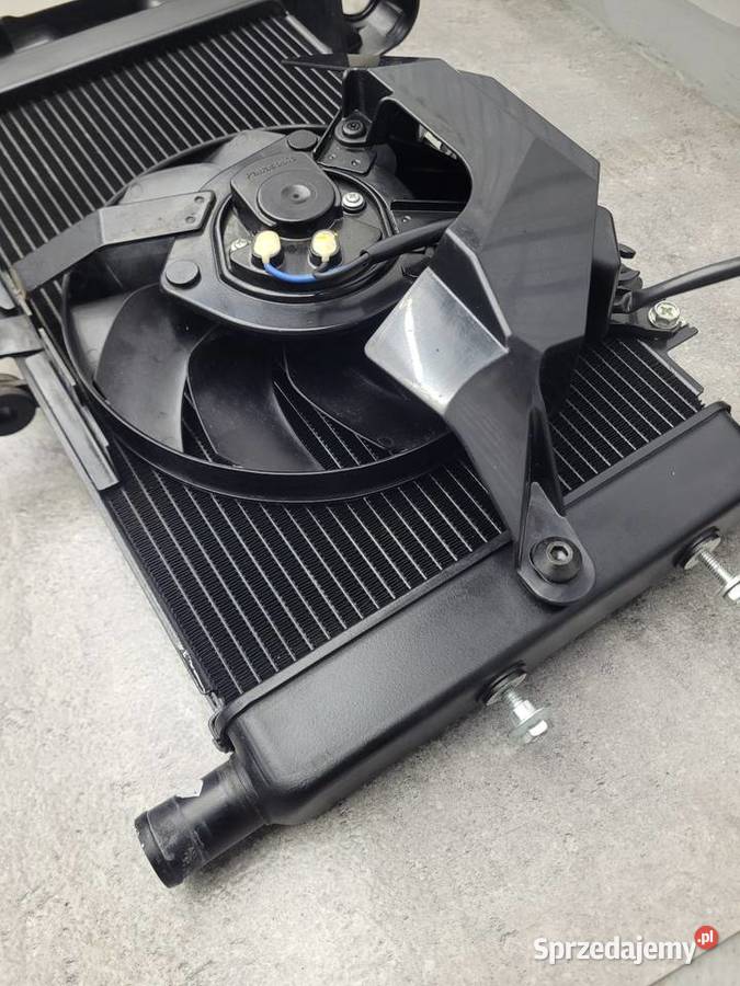 YAMAHA MT 09 MT09 MT09 OEM 2124 CHŁODNICA WODY Nowy Tomyśl