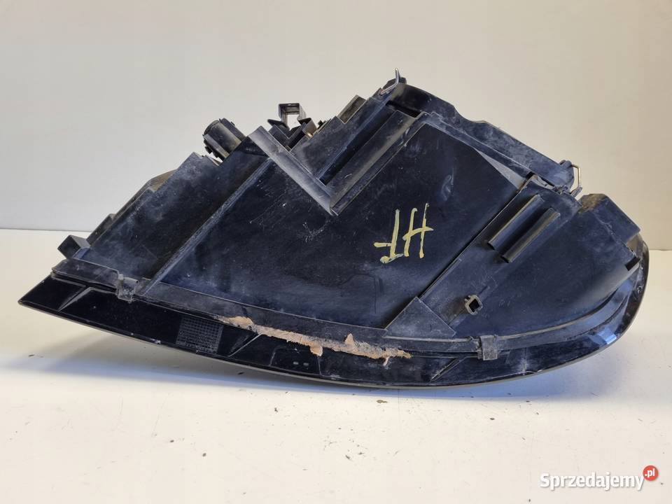 Volvo V50 S40 II PRZEDNIA LAMPA PRAWA prawy lubelskie Janów sprzedam