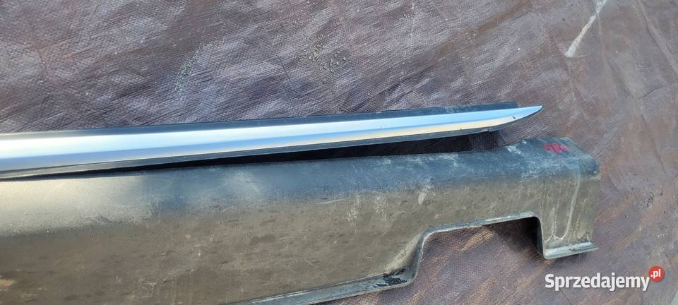 KIA CEED III GTLINE 18 LISTWA PROGOWA PRAWA osobowe Ruda Śląska