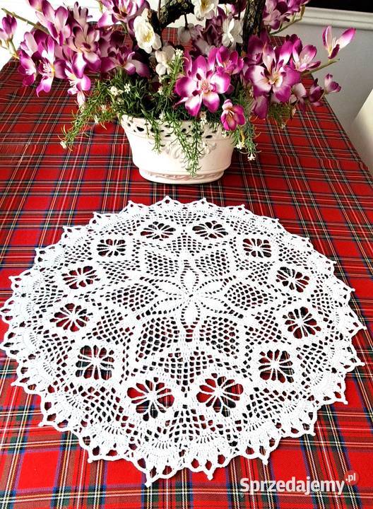 Serwetka na szydełku Wielkanocna rękodzieło NN11 Poznań