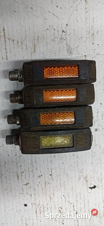 Pedał pedały Komar Sztywniak Wigry Jubilat Karat Części i akcesoria motocyklowe Koszalin