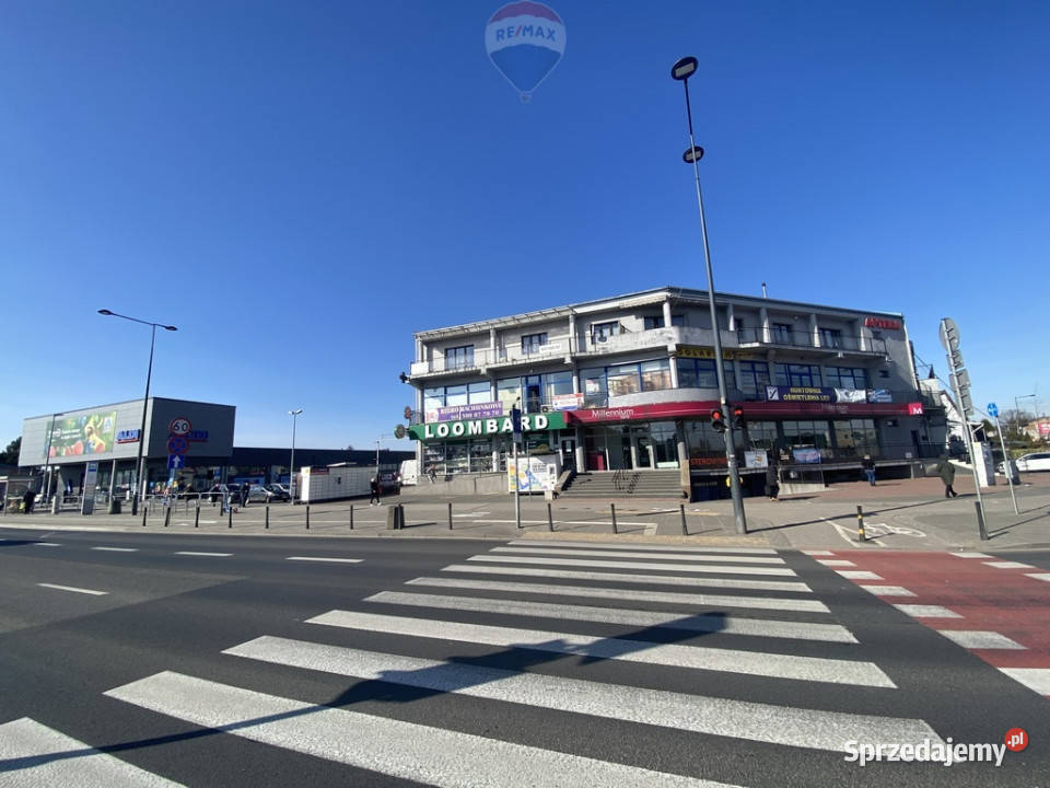 Doskonała obok McDonalds parter Warszawa sprzedam