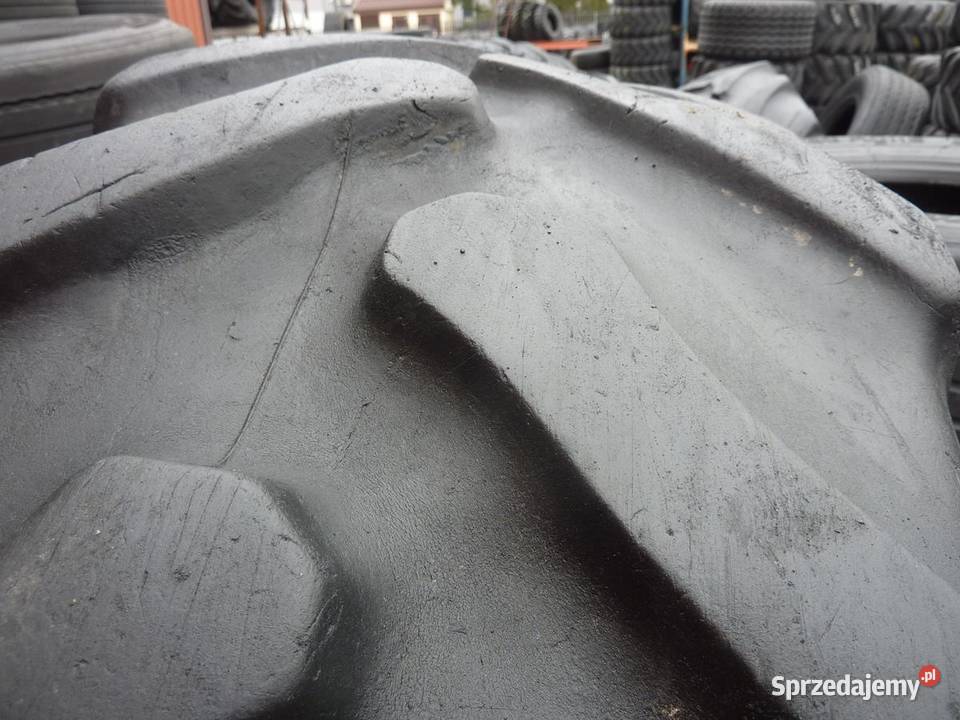Opona używana rolnicza 42070R28 FIRESTONE 700 Zaścianki sprzedam