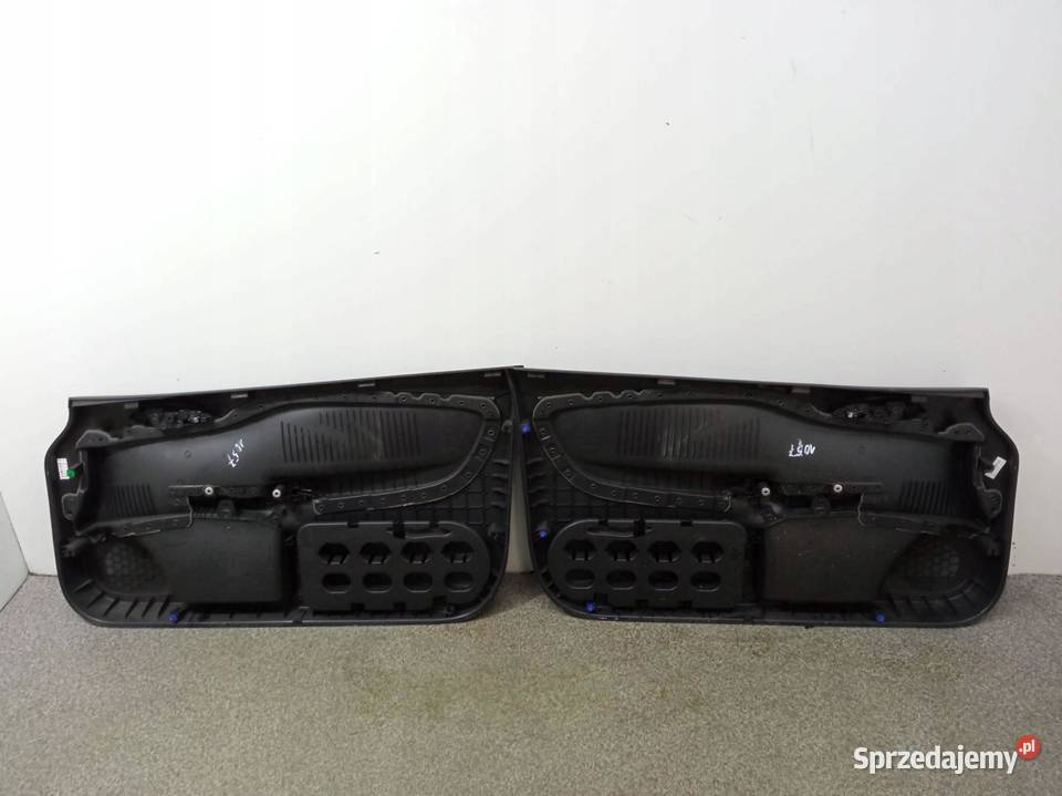 TAPICERKA BOCZEK PRAWY LEWY PRZÓD KPL 3D Opel