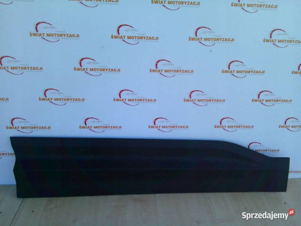 JEEP AVENGER 25r listwa dolna drzwi prawy przód Rok produkcji 2025