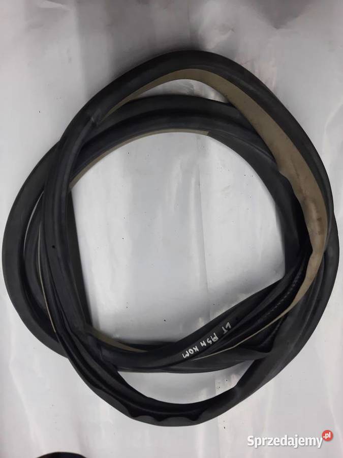 Opel Astra H 3 Kombi uszczelka drzwi Lewy tył Ksawerów