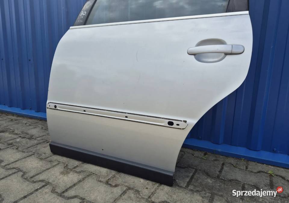DRZWI TYŁ LEWY LEWE VW PASSAT B5 FL KOMBI LA7W