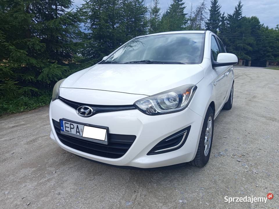 HYUNDAI i20 2012 12 benzyna 135 366 Zadbany Pabianice sprzedam