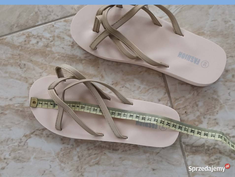 Klapki sandałki damskie beżowe 25cm Sandały i klapki śląskie Lędziny