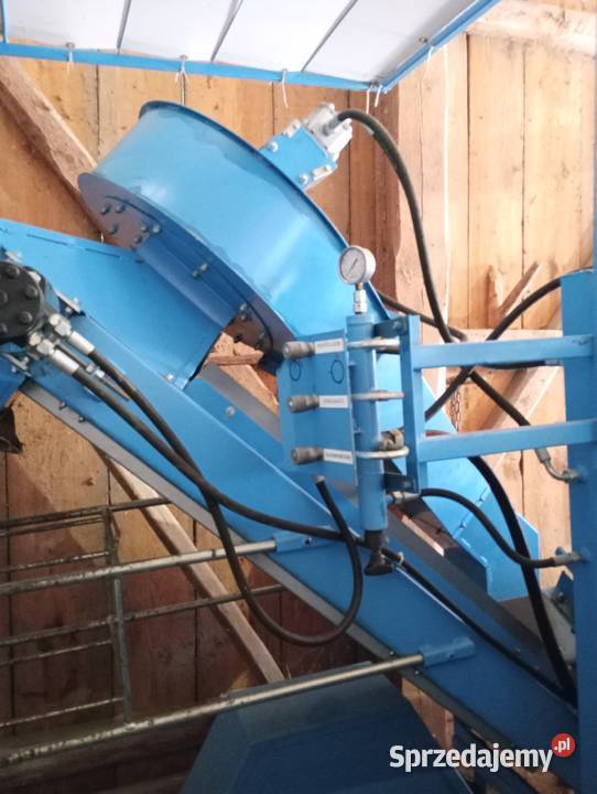 Kombajn półrzędowy OLIWIA TYP HK10 Sienno