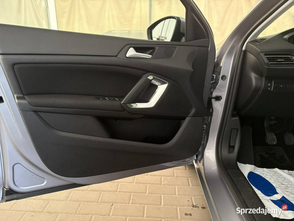 Peugeot 308 SW 15 Bluehdi130 Active Salon komputer pokładowy Warszawa