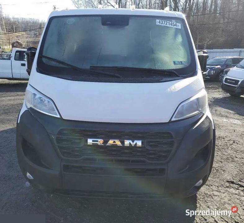 RAM promaster 36 benzyna 286 2023r Faktura VAT