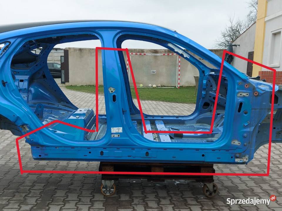 FORD MACHE Próg słupek środkowy prawy dolnośląskie