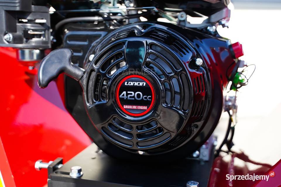 Rębak spalinowy tarczowy DRCS15HP 4FARMER 15 Rozdrabniacze Tajęcina