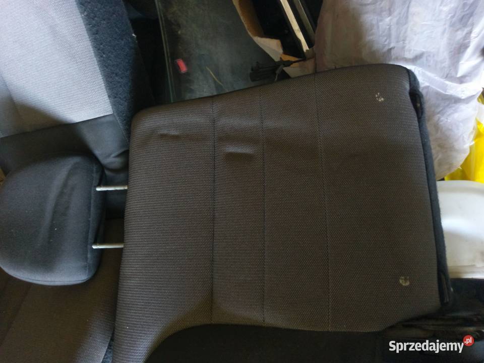 Fotele kompletne Ford Maverick II 20012007 EU mazowieckie Iłża sprzedam