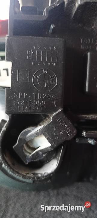 BMW F30 F31 LAMPA TYL PRAWA LEWA W KLAPE 7259916 sprzedam