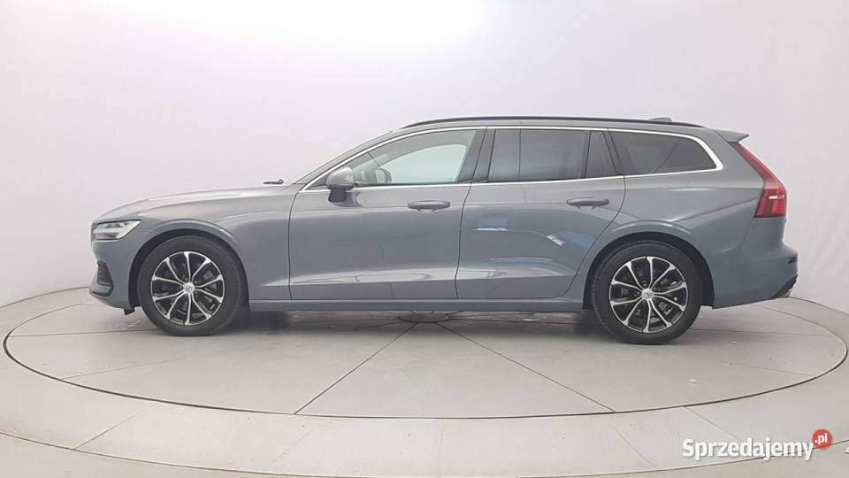 Volvo V60 B4 D Momentum Pro Z Polskiego Salonu Warszawa sprzedam