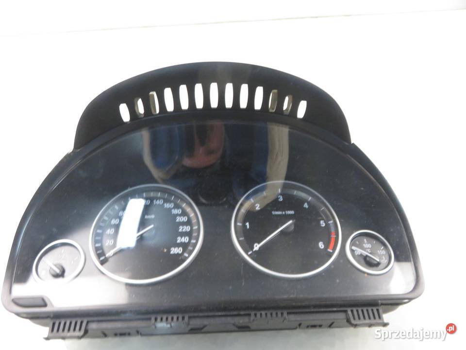 LICZNIK BMW 5 F11 520 d 9364607