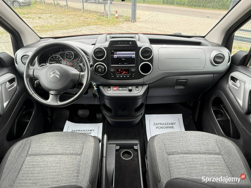 Citroen Berlingo automatnaviledyserwissuper stan sprzedam