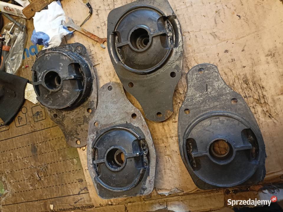 Poduszki silentbloki tylne Skoda 105 tylnego pomorskie