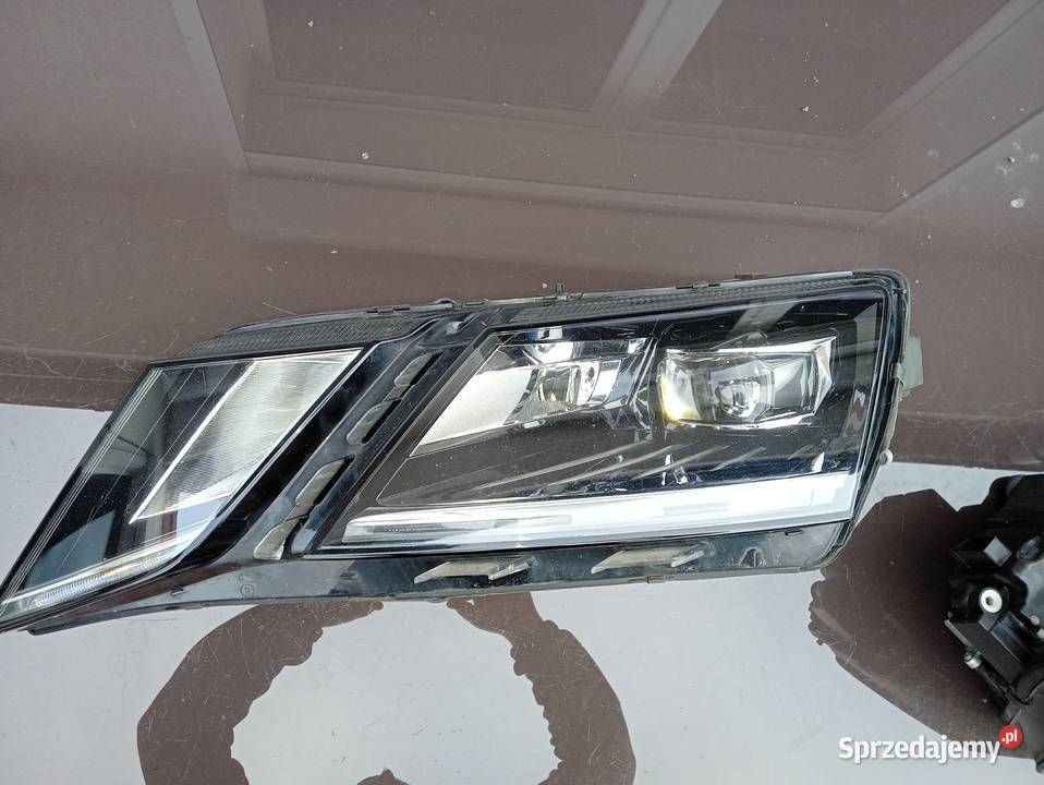 Sprzedam komplet lamp do skody octavia 3 fulled