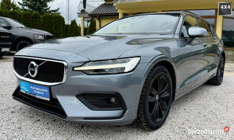 Volvo V60 AWD4x4Momentum ProGwarancja II 2018 dolnośląskie